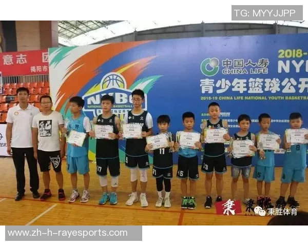 潮汕足球球星的成长历程与家乡文化之间的深度联系探索