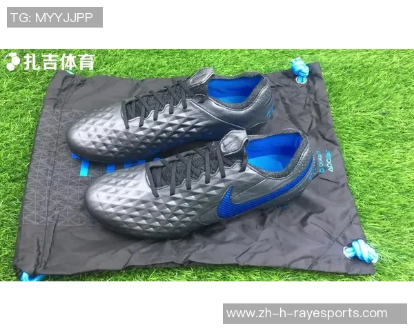 2025年热门足球明星推荐鞋款盘点,助你提升球场表现